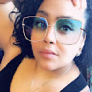 Meet your Posher, Nelida